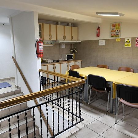 Pensiunea Vila Chesa Corunca Exterior foto